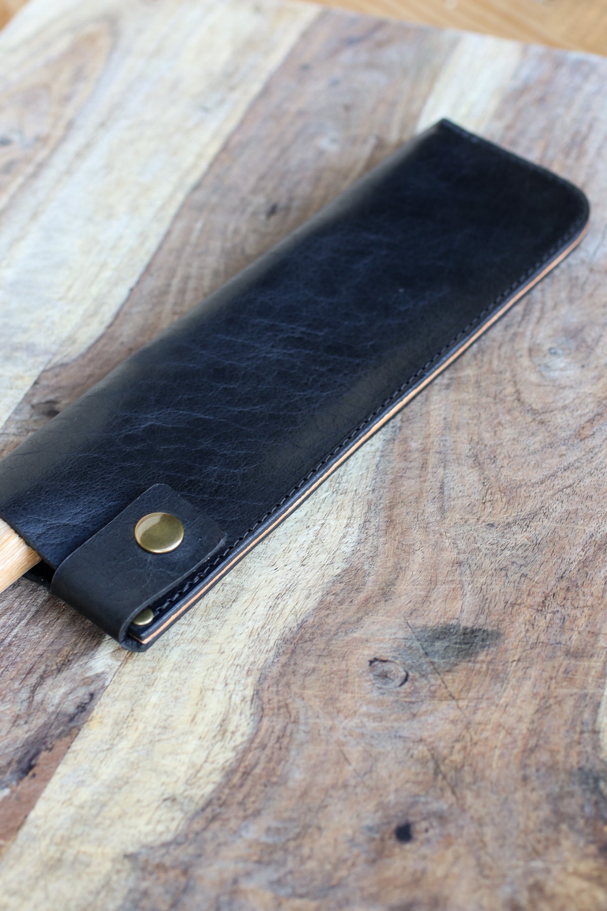 black-bison-knife-sheath