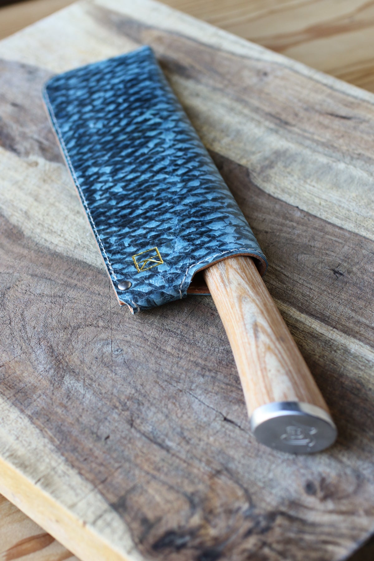 blue-perch-knife-sheath