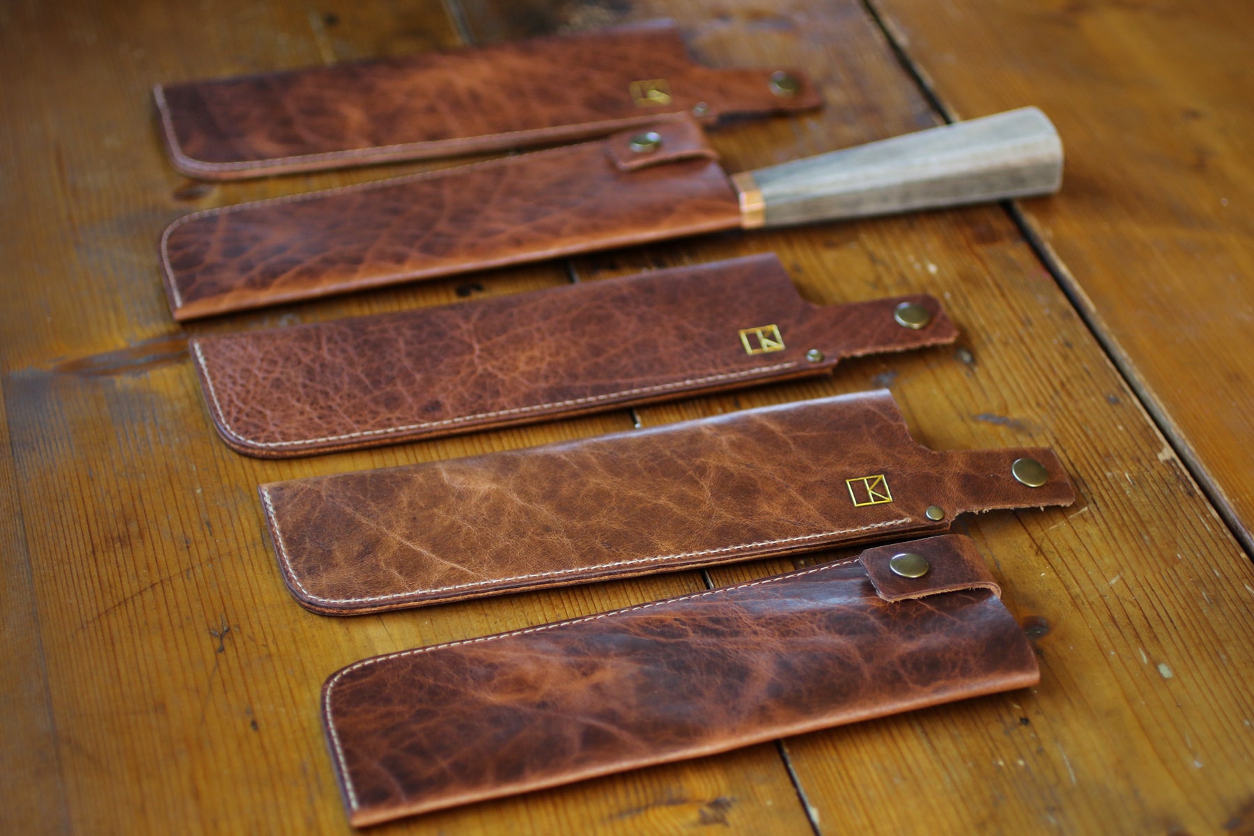 bison-leather-knife-sheaths