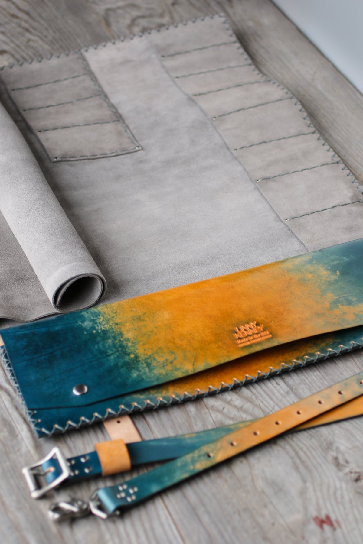 Blue and orange knife roll