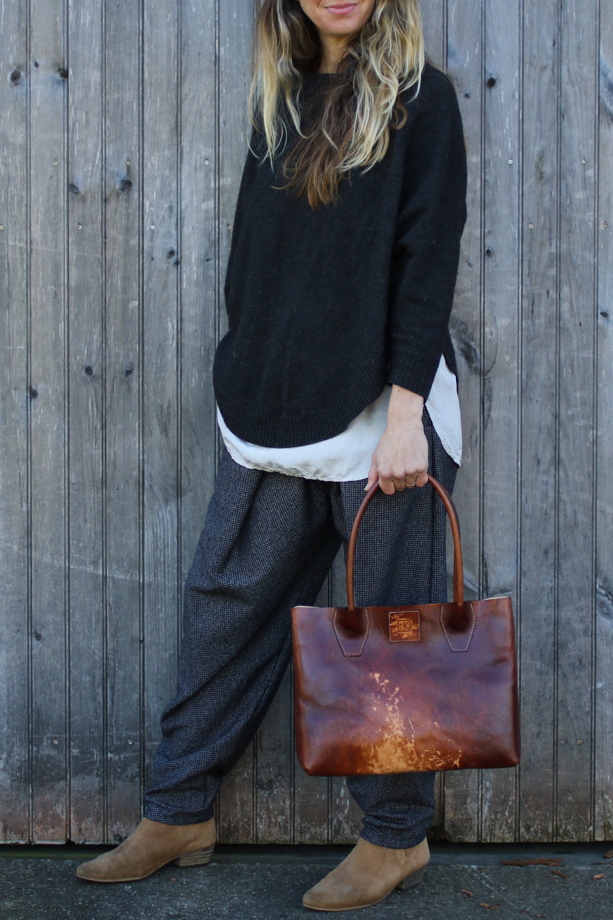 Italian-leather-flame-stain-Diana-Tote