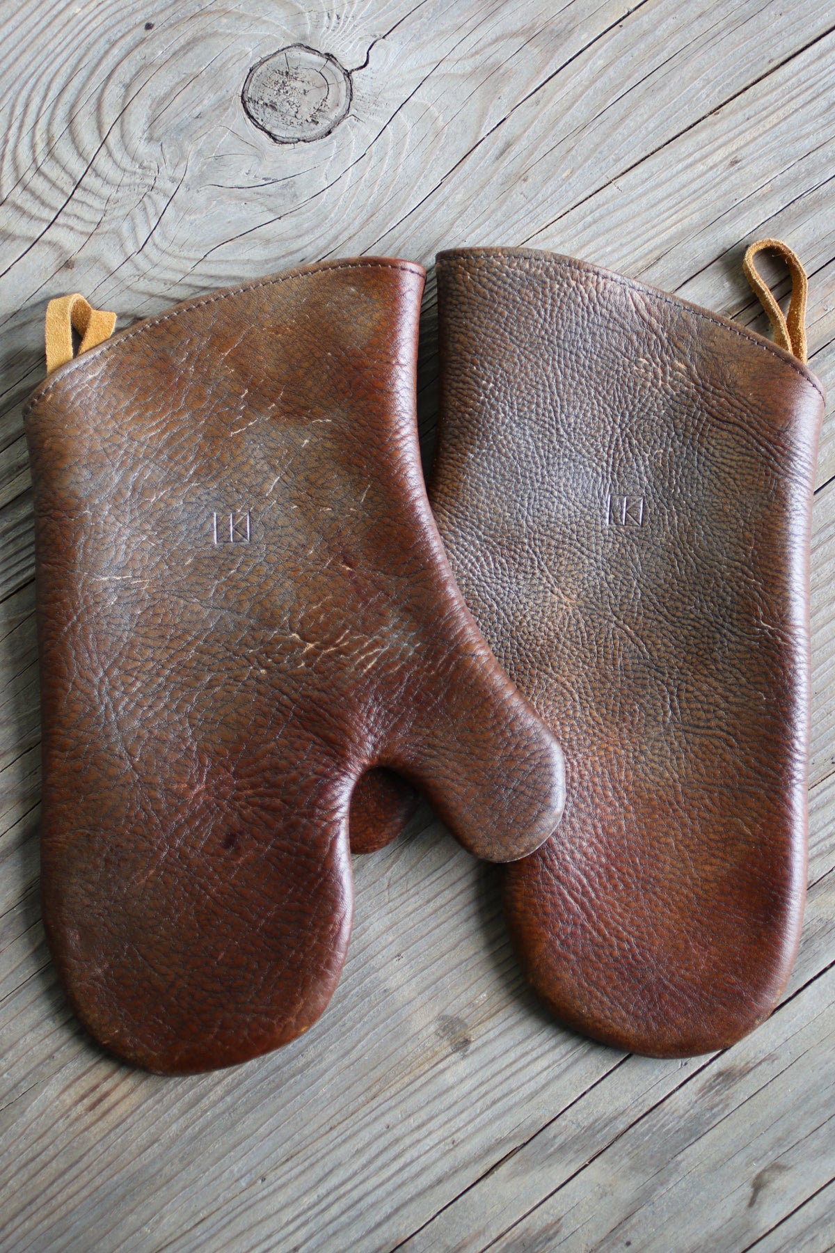 Old Stone Oven Mitts