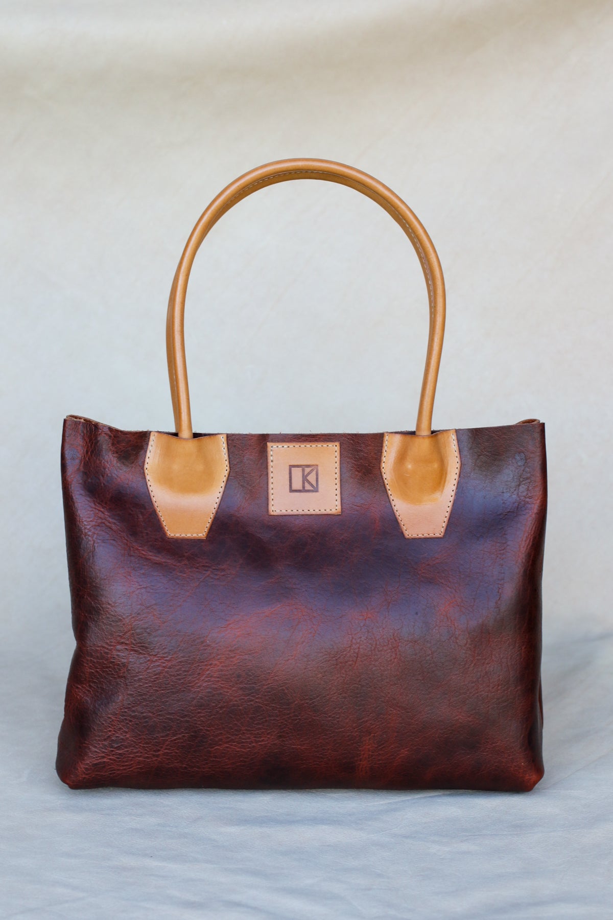 red-bison-leather-bag